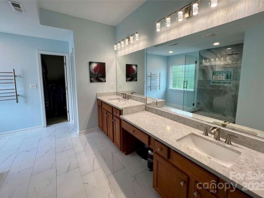 2413 Merryvale Way, Waxhaw, NC 28173.  MLS# CAR4284768, YatesRealty ID 30052. 