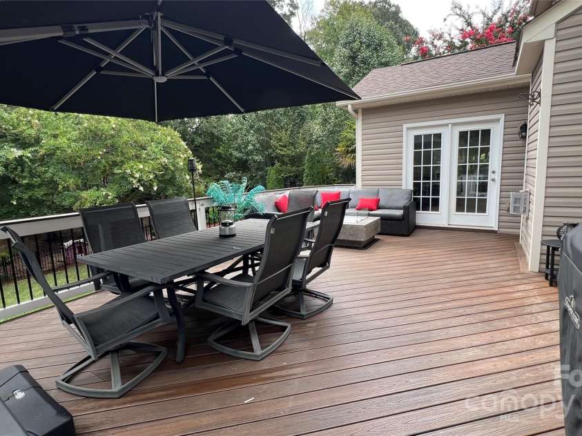 2413 Merryvale Way, Waxhaw, NC 28173.  MLS# CAR4284768, YatesRealty ID 30052. 