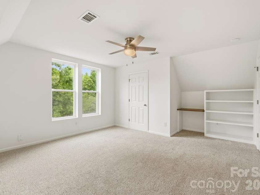 7553 Katherine Drive, Denver, NC 28037.  MLS# CAR4389054, YatesRealty ID 30052. 3rd bedroom with built-ins
