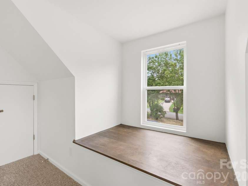 7553 Katherine Drive, Denver, NC 28037.  MLS# CAR4389054, YatesRealty ID 30052. 