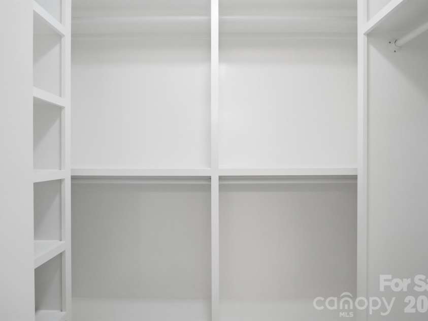 7553 Katherine Drive, Denver, NC 28037.  MLS# CAR4389054, YatesRealty ID 30052. Custom primary closet