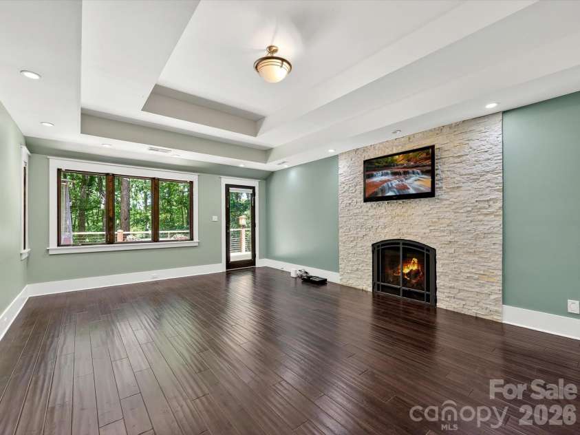 17928 Pages Pond Court, Davidson, NC 28036.  MLS# CAR4391042, YatesRealty ID 30053. 