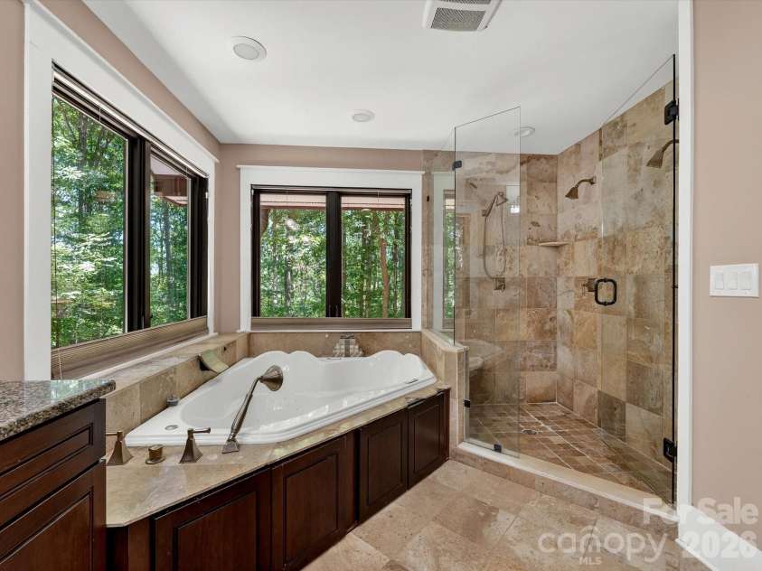 17928 Pages Pond Court, Davidson, NC 28036.  MLS# CAR4391042, YatesRealty ID 30053. 
