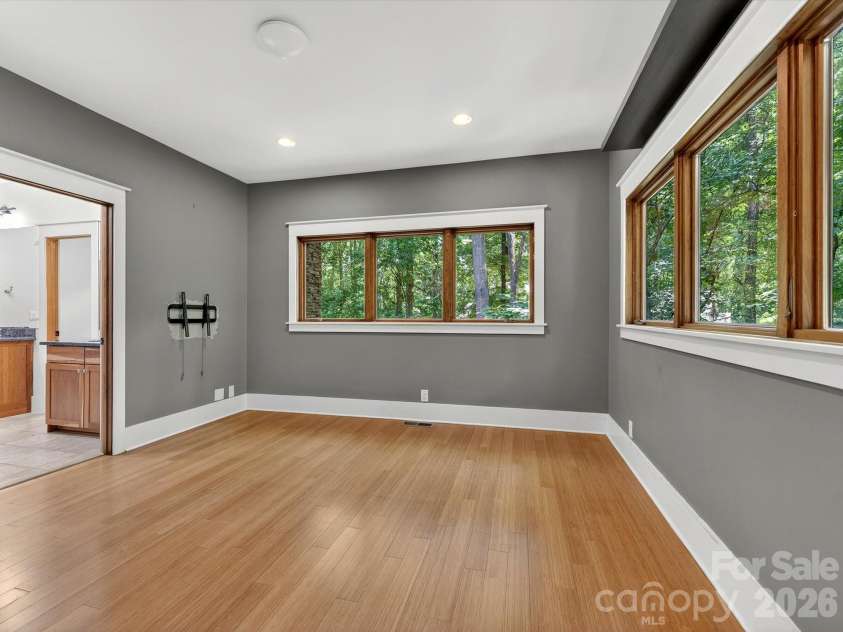 17928 Pages Pond Court, Davidson, NC 28036.  MLS# CAR4391042, YatesRealty ID 30053. 