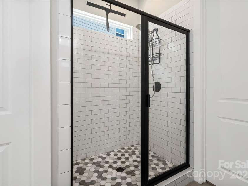 1109 Masefield Avenue, Matthews, NC 28105.  MLS# CAR4316229, YatesRealty ID 30054. 