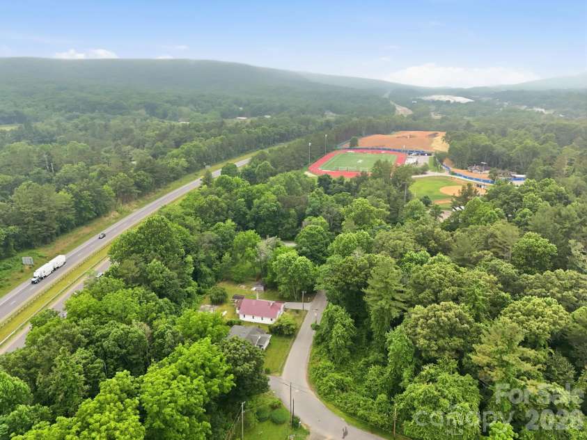 226 Vance Avenue, Black Mountain, NC 28711.  MLS# CAR4391505, YatesRealty ID 30055. 
