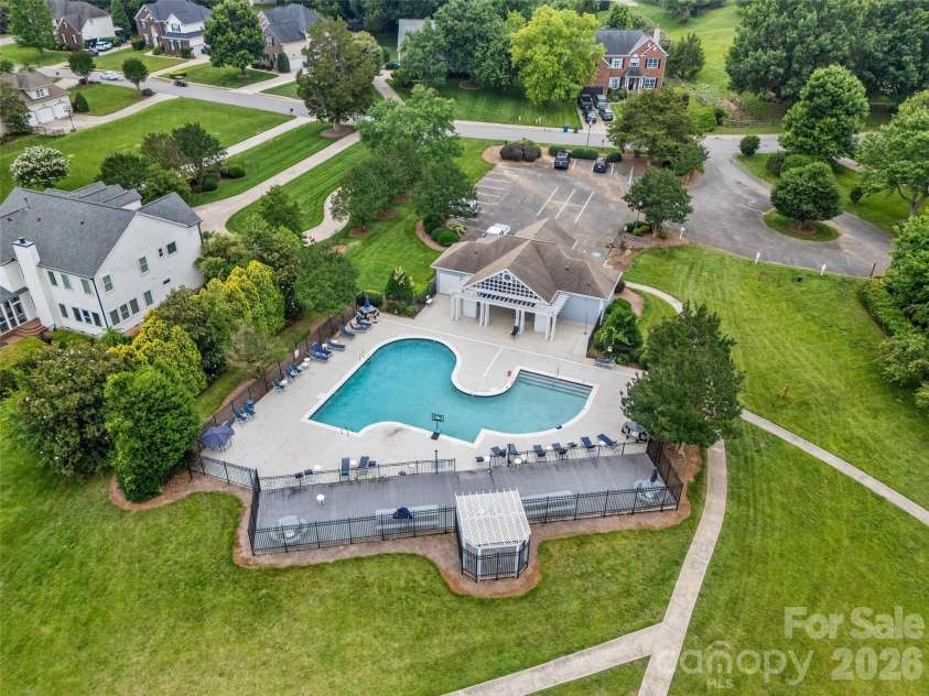 171 Longboat Road, Mooresville, NC 28117.  MLS# CAR4391201, YatesRealty ID 30056. 