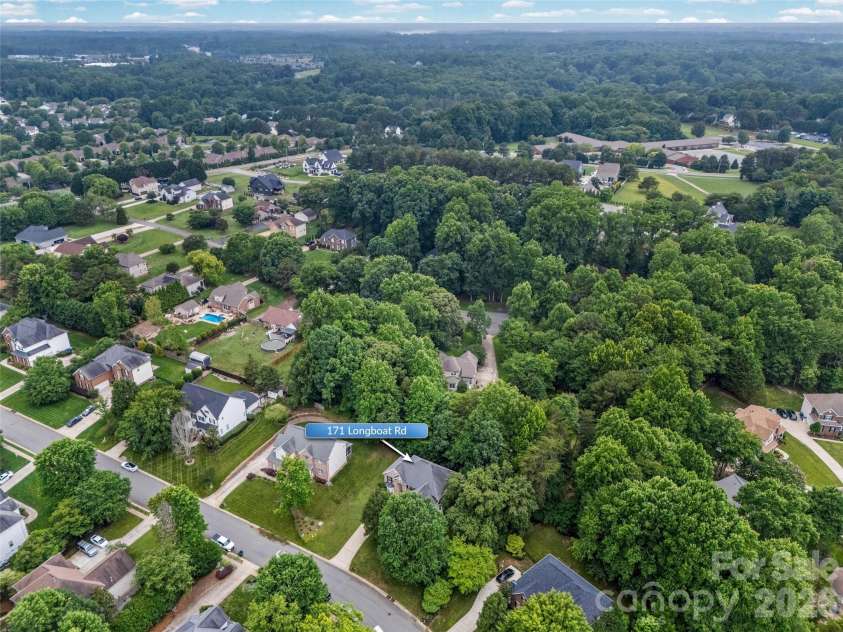 171 Longboat Road, Mooresville, NC 28117.  MLS# CAR4391201, YatesRealty ID 30056. 