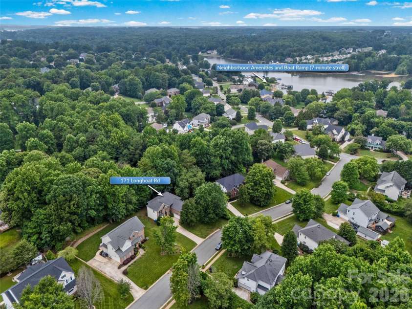 171 Longboat Road, Mooresville, NC 28117.  MLS# CAR4391201, YatesRealty ID 30056. 