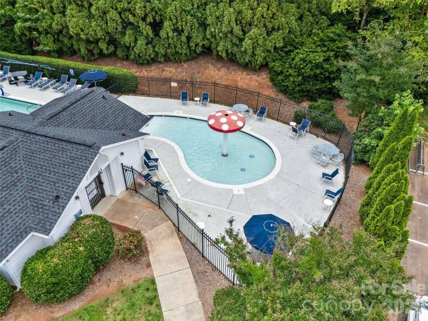 171 Longboat Road, Mooresville, NC 28117.  MLS# CAR4391201, YatesRealty ID 30056. Pool