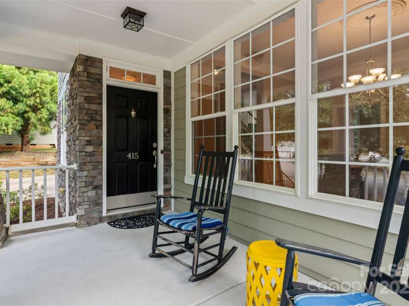 415 Pinnacle Lane, Huntersville, NC 28078.  MLS# CAR4285608, YatesRealty ID 30056. 