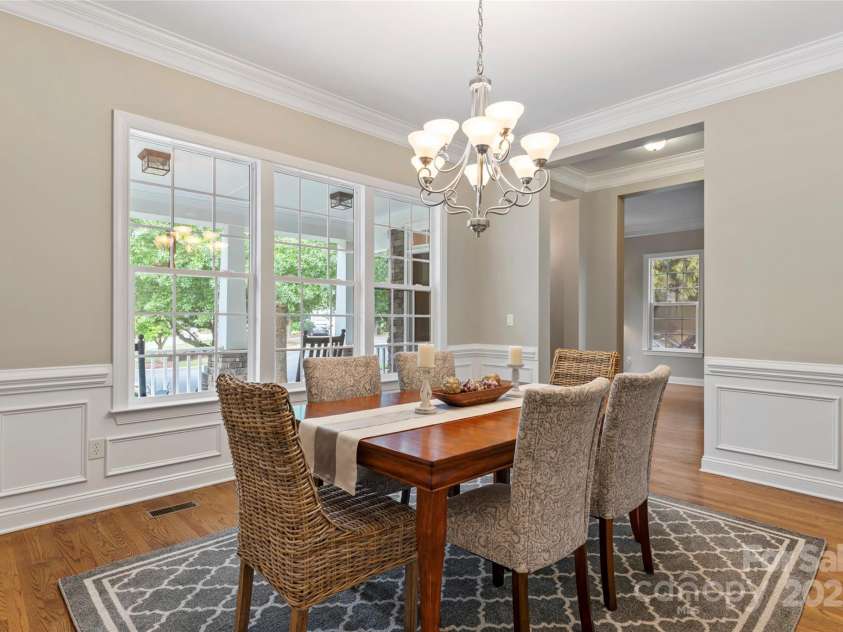 415 Pinnacle Lane, Huntersville, NC 28078.  MLS# CAR4285608, YatesRealty ID 30056. 