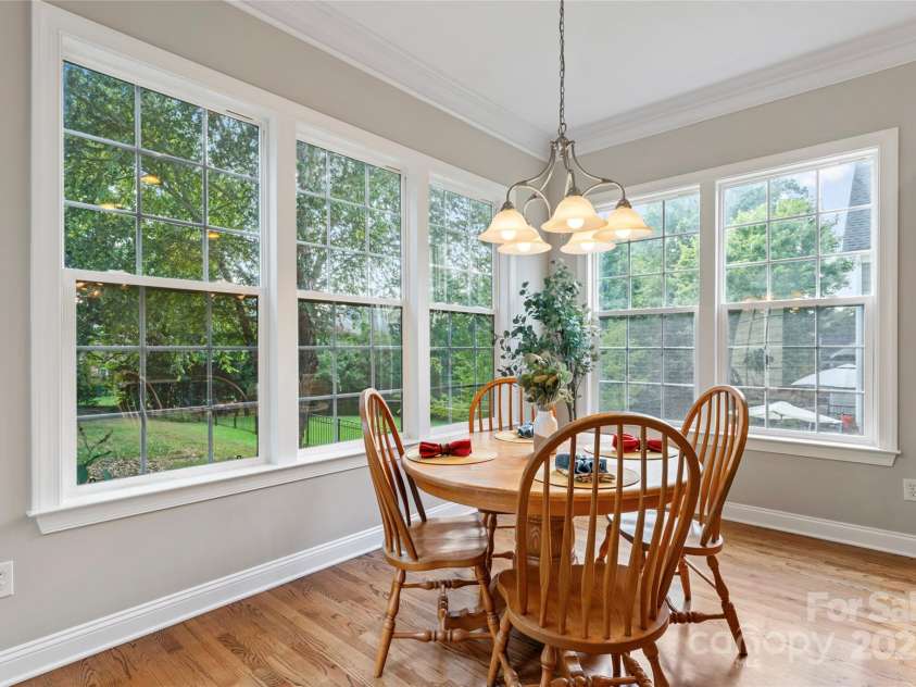 415 Pinnacle Lane, Huntersville, NC 28078.  MLS# CAR4285608, YatesRealty ID 30056. 