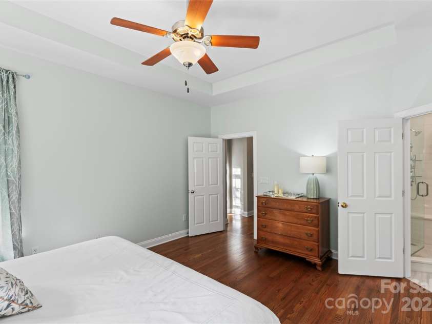 415 Pinnacle Lane, Huntersville, NC 28078.  MLS# CAR4285608, YatesRealty ID 30056. 