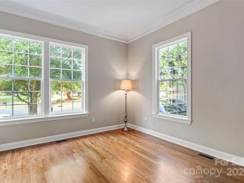 415 Pinnacle Lane, Huntersville, NC 28078.  MLS# CAR4285608, YatesRealty ID 30056. 