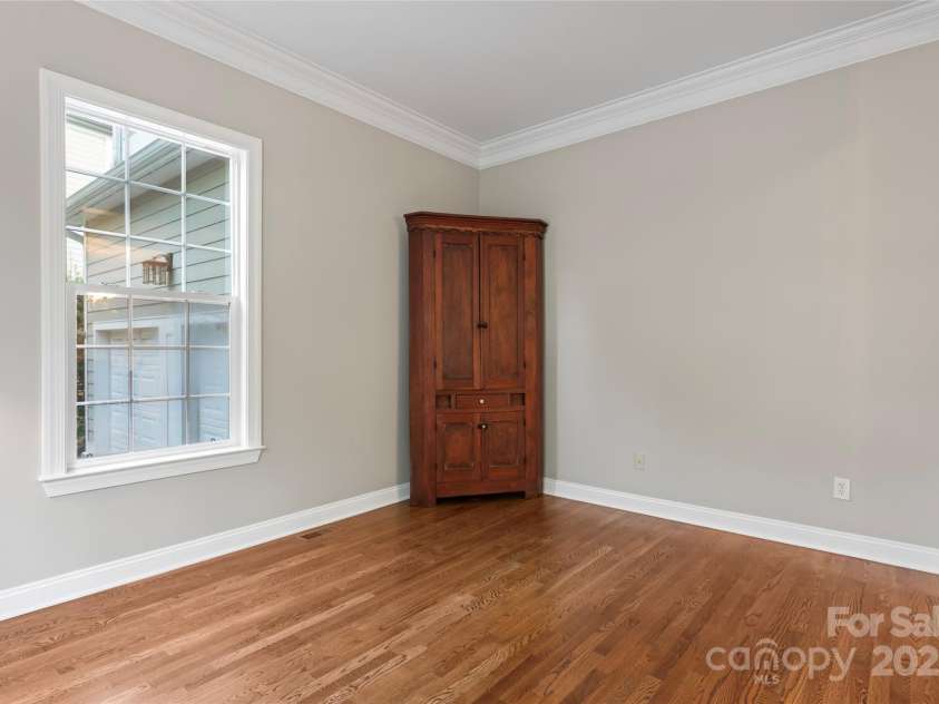 415 Pinnacle Lane, Huntersville, NC 28078.  MLS# CAR4285608, YatesRealty ID 30056. 