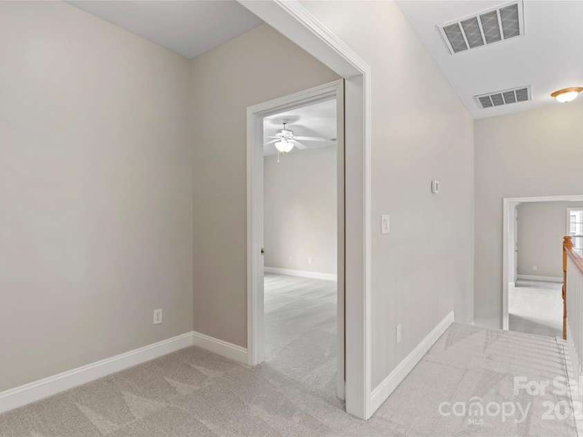 415 Pinnacle Lane, Huntersville, NC 28078.  MLS# CAR4285608, YatesRealty ID 30056. 