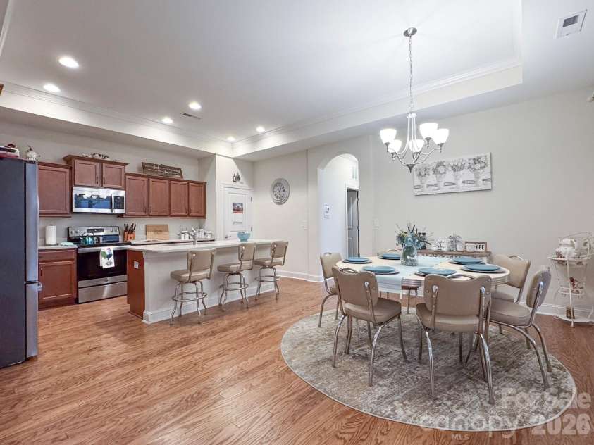 1062 Millview Lane, Matthews, NC 28104.  MLS# CAR4382909, YatesRealty ID 30059. 
