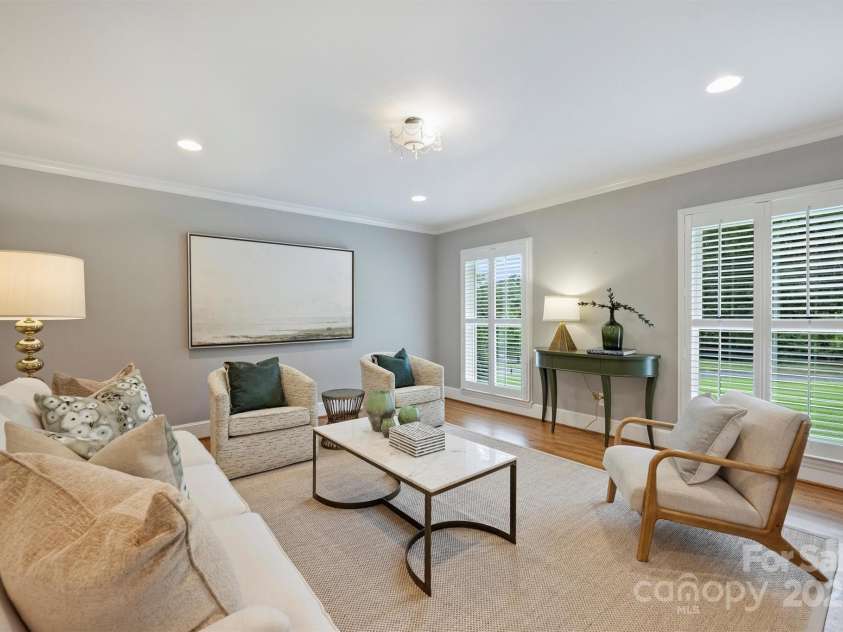 6900 Folger Drive, Charlotte, NC 28270.  MLS# CAR4287694, YatesRealty ID 30059. 