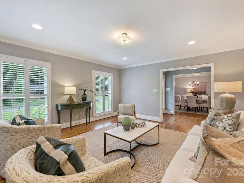 6900 Folger Drive, Charlotte, NC 28270.  MLS# CAR4287694, YatesRealty ID 30059. 