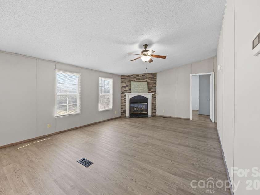 1024 Rogue Court, Kannapolis, NC 28081.  MLS# CAR4346736, YatesRealty ID 3006. 