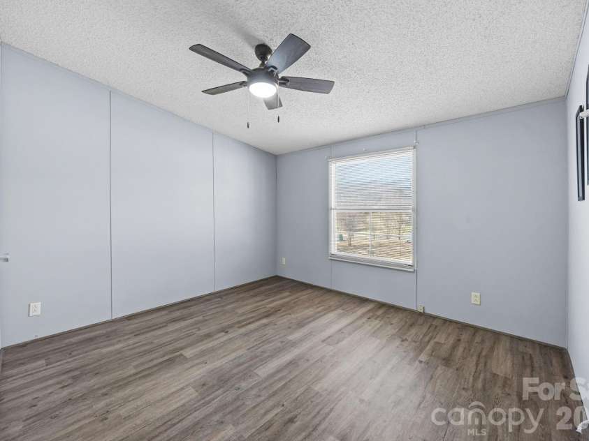 1024 Rogue Court, Kannapolis, NC 28081.  MLS# CAR4346736, YatesRealty ID 3006. 