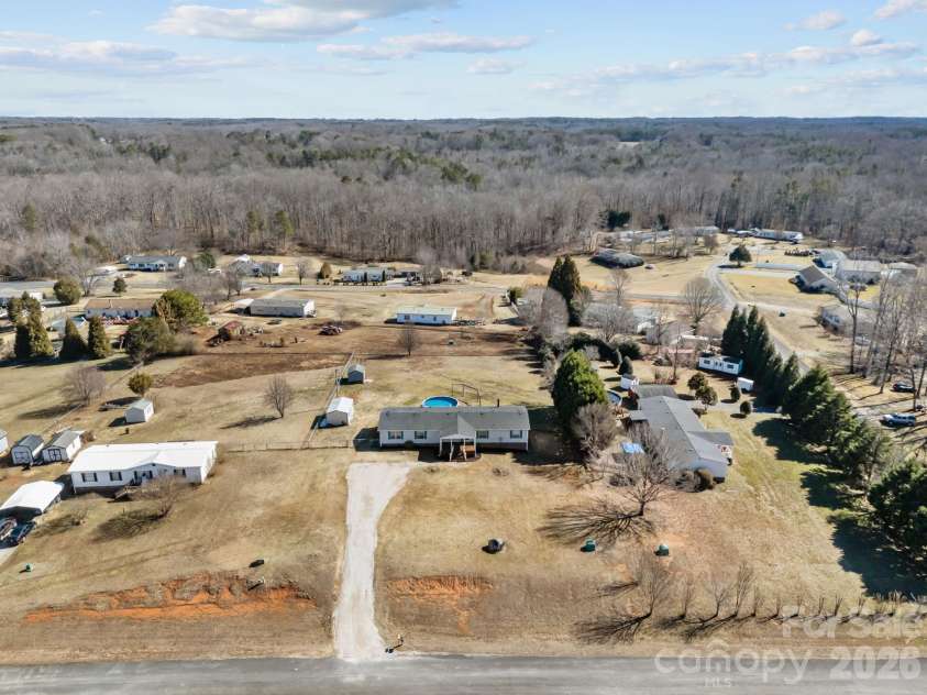 1024 Rogue Court, Kannapolis, NC 28081.  MLS# CAR4346736, YatesRealty ID 3006. 