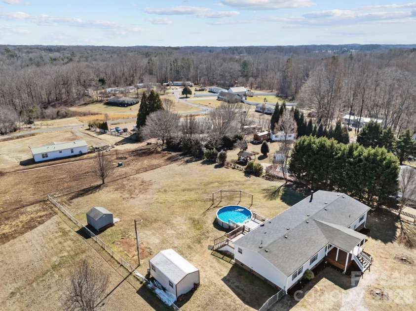 1024 Rogue Court, Kannapolis, NC 28081.  MLS# CAR4346736, YatesRealty ID 3006. 