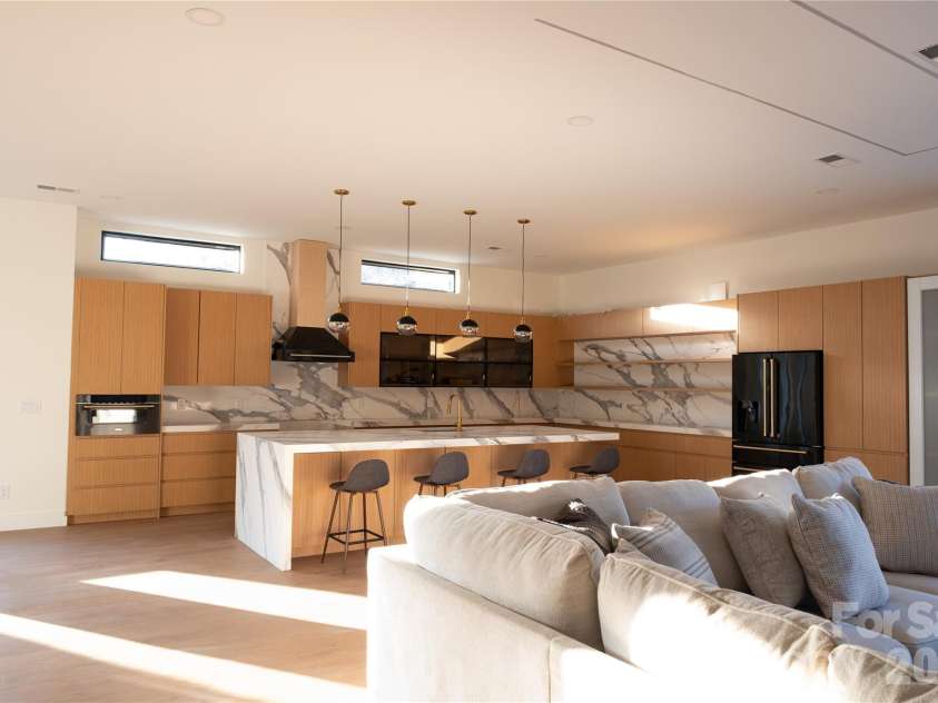 1912 Grier Avenue, Charlotte, NC 28216.  MLS# CAR4319722, YatesRealty ID 3006. 