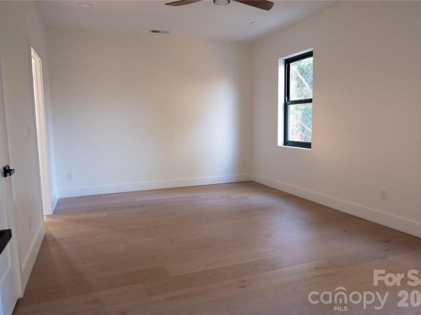 1912 Grier Avenue, Charlotte, NC 28216.  MLS# CAR4319722, YatesRealty ID 3006. 