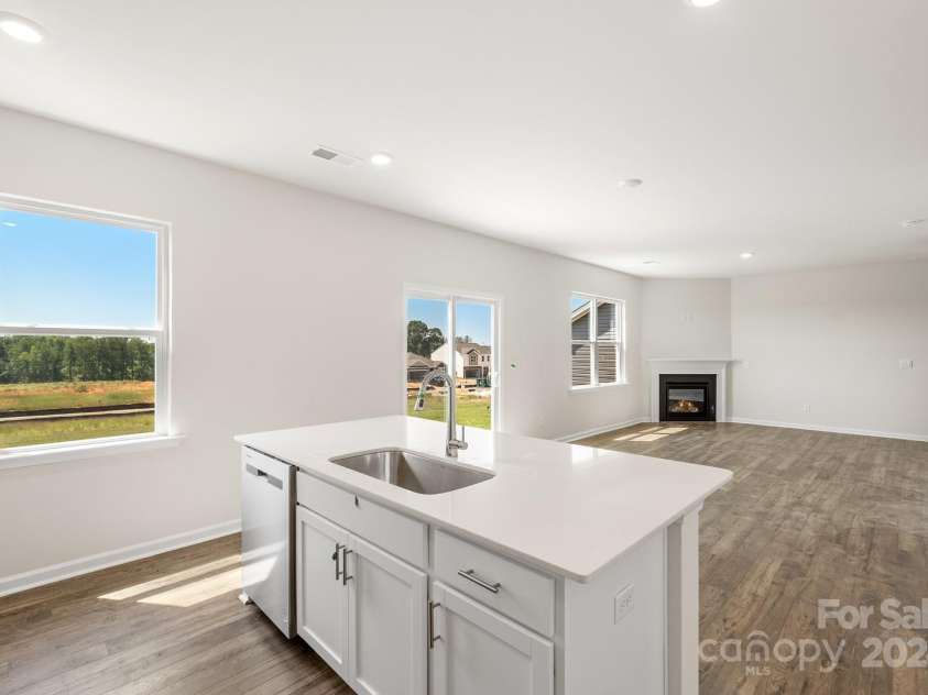 564 Country Oak Drive, Asheville, NC 28804.  MLS# CAR4165775, YatesRealty ID 3006. REPRESENTATION ONLY PHOTO