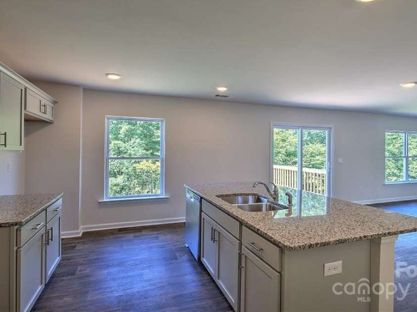 564 Country Oak Drive, Asheville, NC 28804.  MLS# CAR4165775, YatesRealty ID 3006. REPRESENTATION ONLY PHOTO