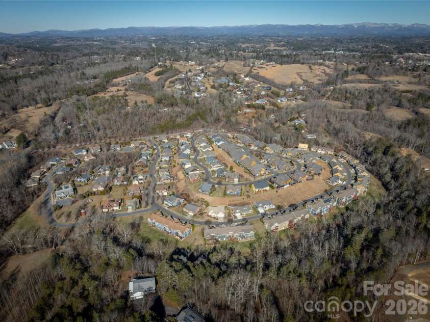 3 Holland Mountain View, Asheville, NC 28804.  MLS# CAR4381829, YatesRealty ID 30060. 
