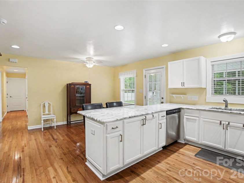 277 Westerwood Drive, Rock Hill, SC 29732.  MLS# CAR4392091, YatesRealty ID 30062. 