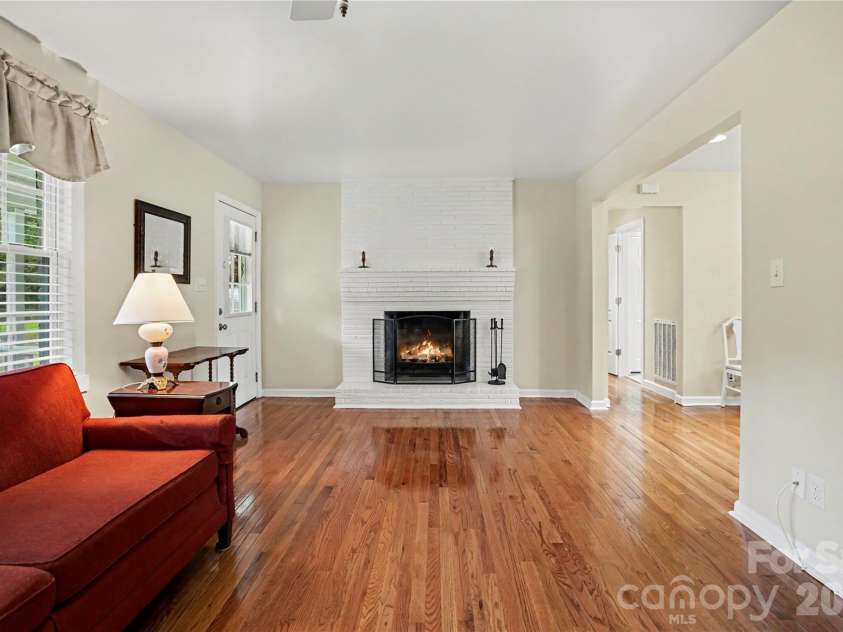 277 Westerwood Drive, Rock Hill, SC 29732.  MLS# CAR4392091, YatesRealty ID 30062. 