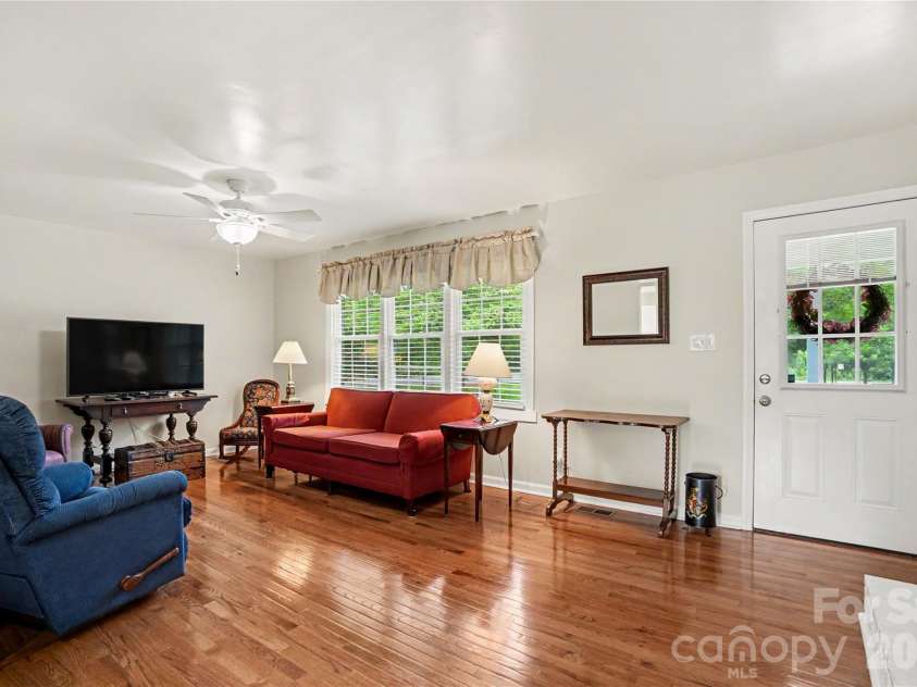 277 Westerwood Drive, Rock Hill, SC 29732.  MLS# CAR4392091, YatesRealty ID 30062. 