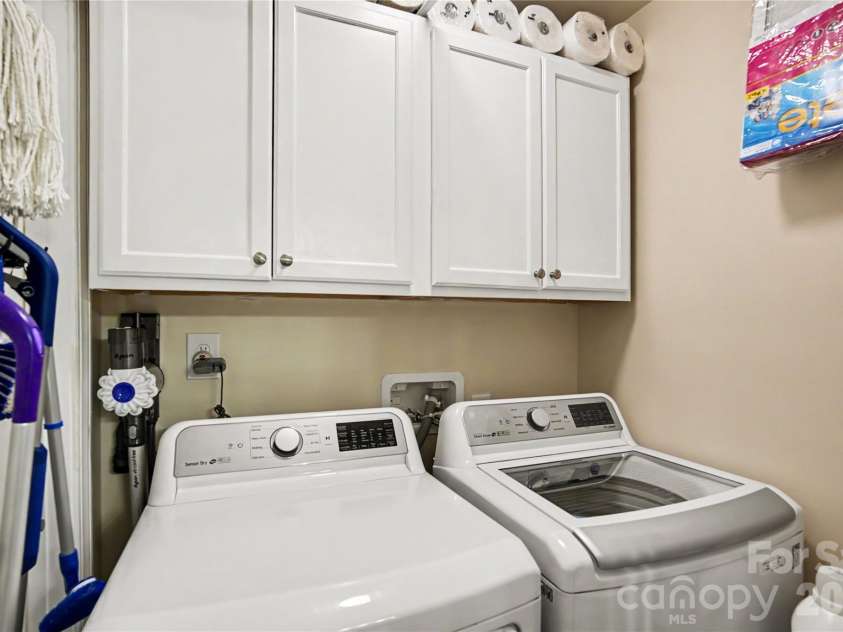 277 Westerwood Drive, Rock Hill, SC 29732.  MLS# CAR4392091, YatesRealty ID 30062. 