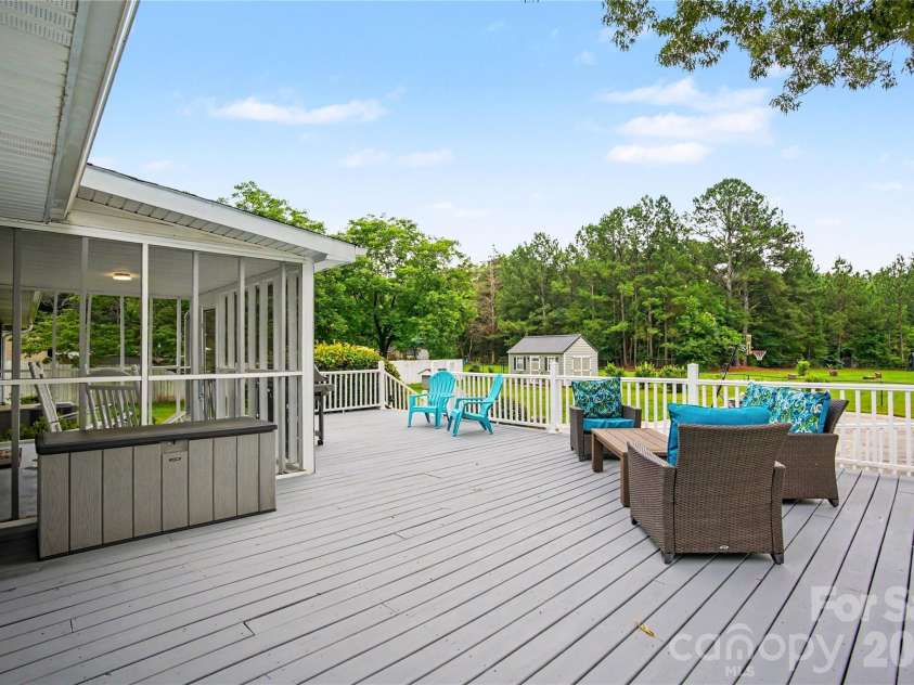 277 Westerwood Drive, Rock Hill, SC 29732.  MLS# CAR4392091, YatesRealty ID 30062. 