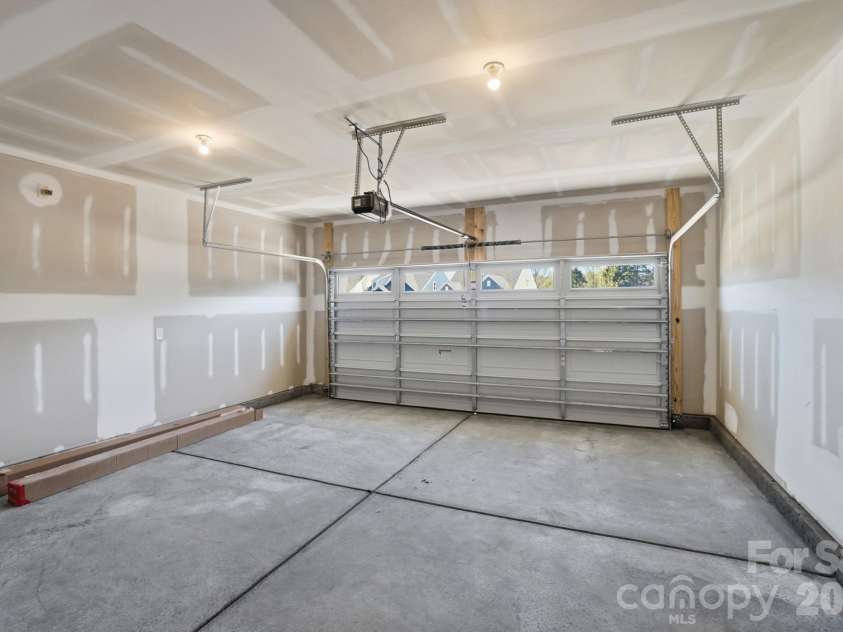 3073 Founding Fathers Drive, Gastonia, NC 28056.  MLS# CAR4331254, YatesRealty ID 30063. 