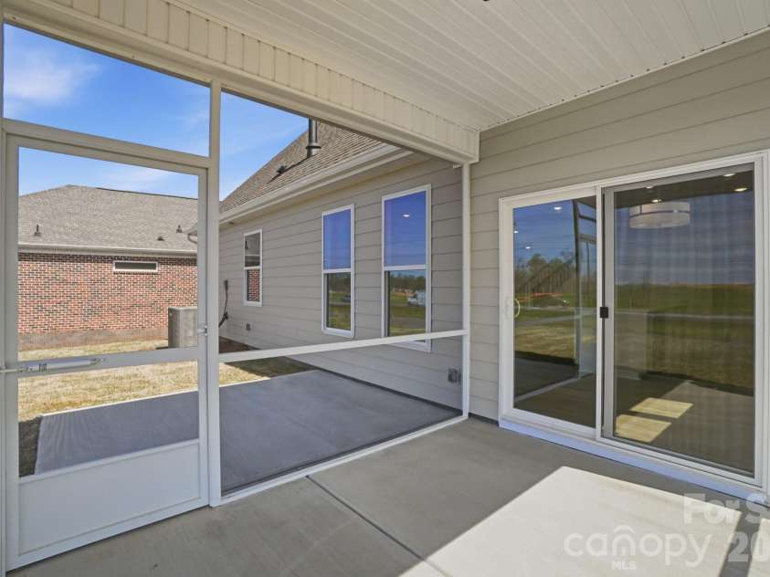 3073 Founding Fathers Drive, Gastonia, NC 28056.  MLS# CAR4331254, YatesRealty ID 30063. 