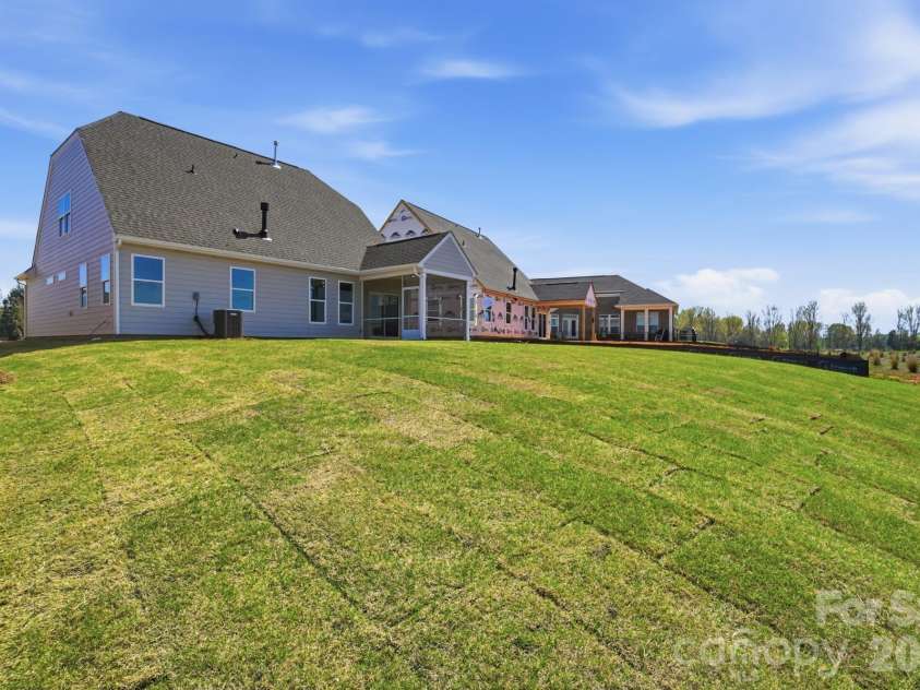 3073 Founding Fathers Drive, Gastonia, NC 28056.  MLS# CAR4331254, YatesRealty ID 30063. 