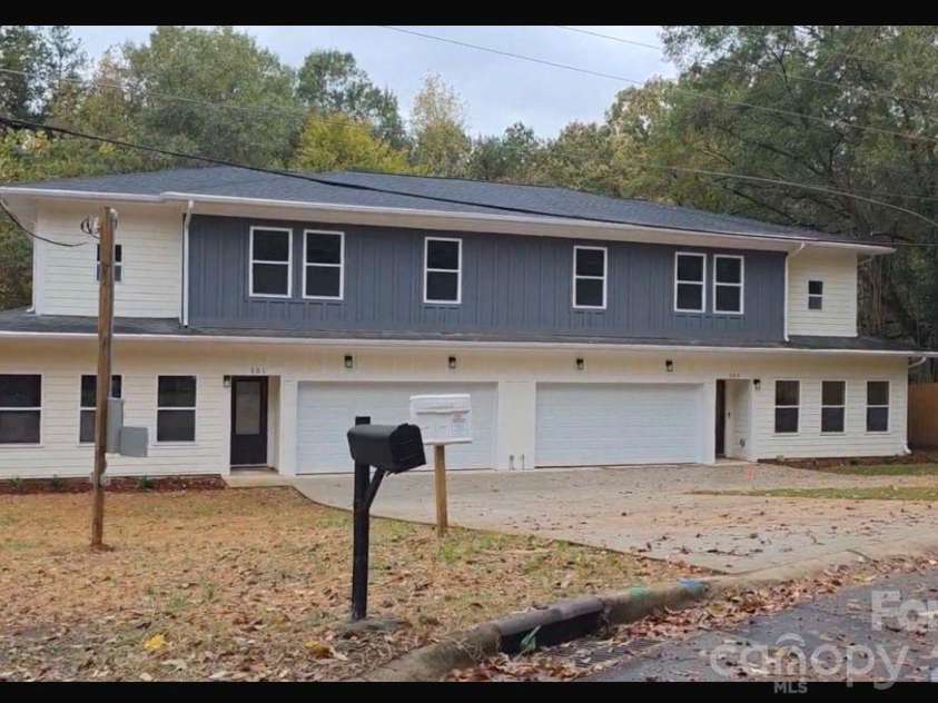 501 &503 Granby Circle, Charlotte, NC 28217.  MLS# CAR4356224, YatesRealty ID 30064. Front