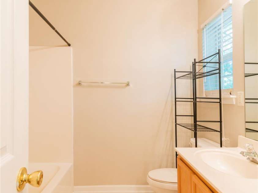 10763 Holly Ridge Boulevard, Charlotte, NC 28216.  MLS# CAR4274578, YatesRealty ID 30065. 