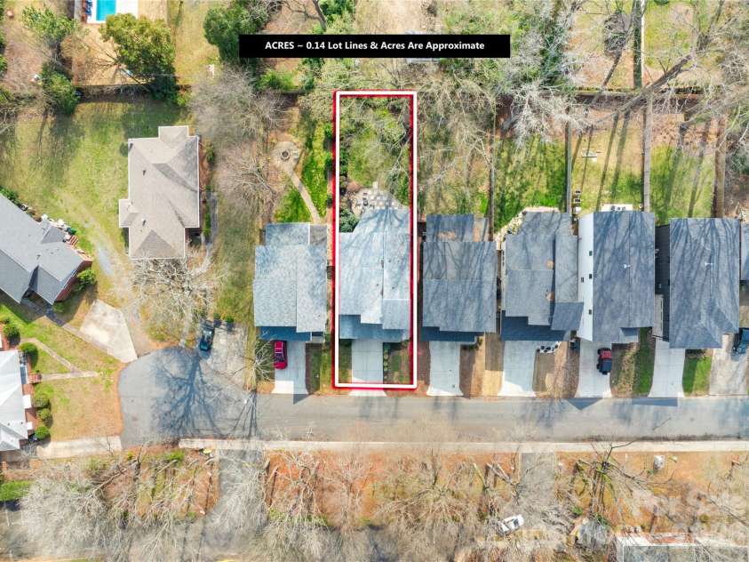 3124 Creighton Drive, Charlotte, NC 28205.  MLS# CAR4350182, YatesRealty ID 30067. Deep lot with nice backyard privacy