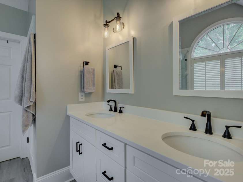 3305 Moreland Court, Fort Mill, SC 29715.  MLS# CAR4280081, YatesRealty ID 30068. 