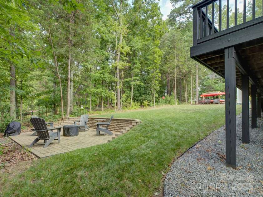 3305 Moreland Court, Fort Mill, SC 29715.  MLS# CAR4280081, YatesRealty ID 30068. 