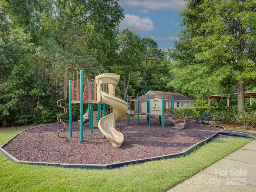 3305 Moreland Court, Fort Mill, SC 29715.  MLS# CAR4280081, YatesRealty ID 30068. 