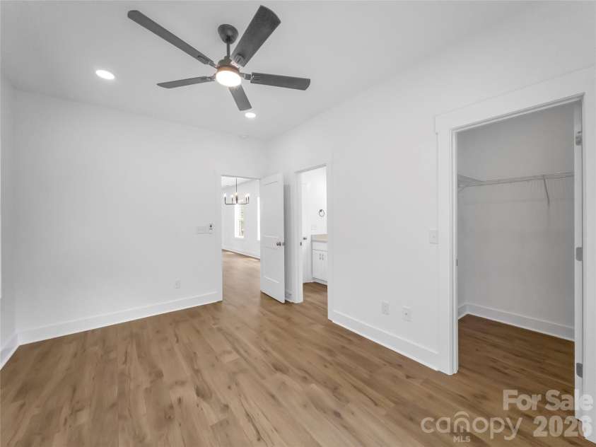 825 Arch Street, Lancaster, SC 29720.  MLS# CAR4385585, YatesRealty ID 30068. 