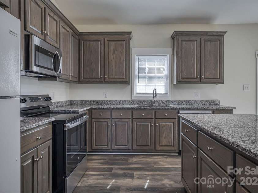 1152 Long Drive, Newton, NC 28658.  MLS# CAR4278752, YatesRealty ID 30069. 