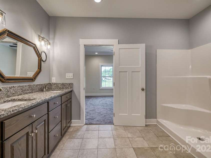 1152 Long Drive, Newton, NC 28658.  MLS# CAR4278752, YatesRealty ID 30069. 